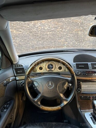 Mercedes E 320 2002, 580,000 km - 3.2 l - Bakı