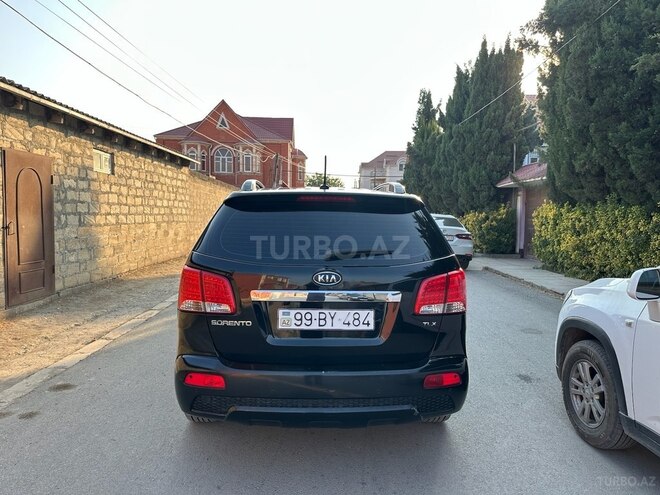 Kia Sorento 2009, 224,400 km - 2.2 l - Quba
