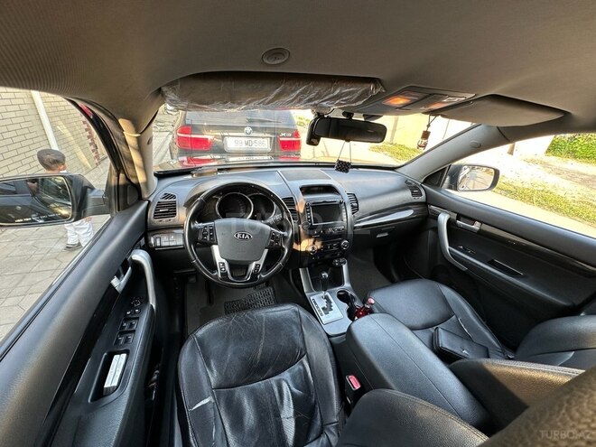 Kia Sorento 2009, 224,400 km - 2.2 l - Quba