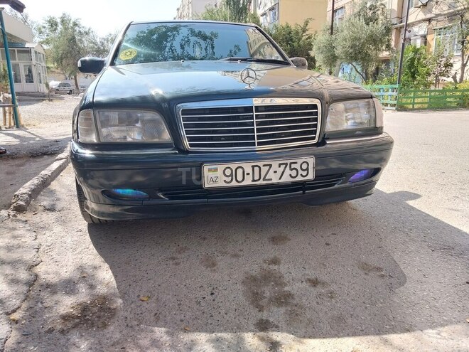 Mercedes C 220 1996, 425,000 km - 2.2 l - Sumqayıt