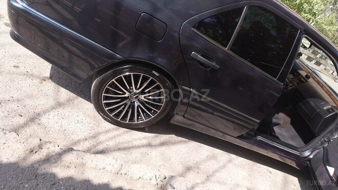 Mercedes C 220 1996, 425,000 km - 2.2 l - Sumqayıt
