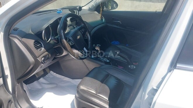 Chevrolet Cruze 2012, 261,277 km - 1.4 l - Şəmkir