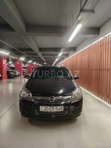 Opel Astra 2009, 200,000 km - 1.4 l - Gəncə