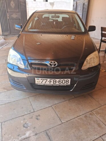 Toyota Corolla 2005, 310,000 km - 1.4 l - Bakı