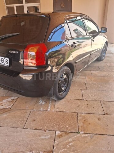 Toyota Corolla 2005, 310,000 km - 1.4 l - Bakı