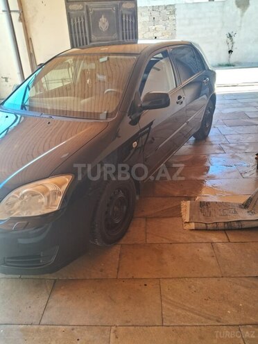 Toyota Corolla 2005, 310,000 km - 1.4 l - Bakı