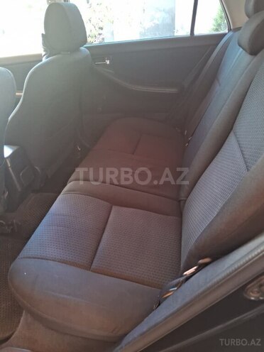 Toyota Corolla 2005, 310,000 km - 1.4 l - Bakı