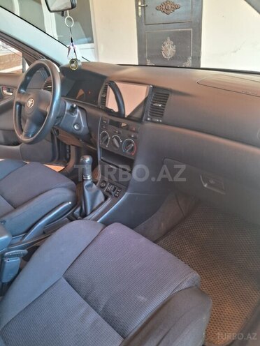 Toyota Corolla 2005, 310,000 km - 1.4 l - Bakı