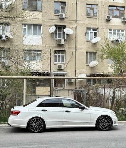Mercedes E 200 2010, 280,000 km - 1.8 l - Bakı
