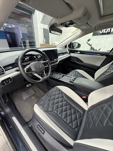 Volkswagen ID.6 Crozz 2023, 71,000 km - 0.0 l - Bakı