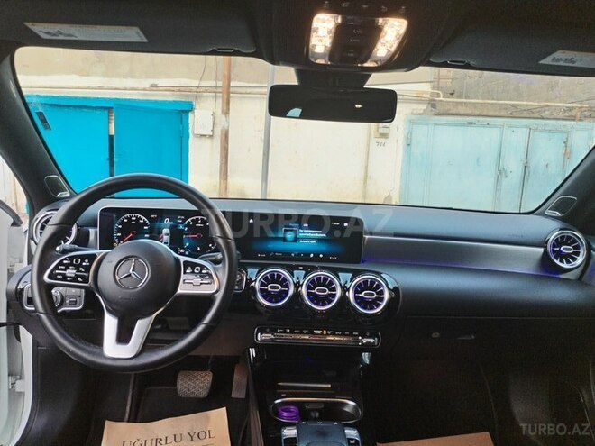 Mercedes  2019, 80,000 km - 2.0 l - Bakı