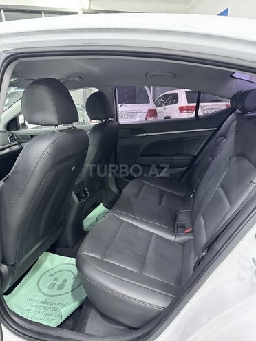 Hyundai Elantra 2016, 173,000 km - 1.6 л - Sumqayıt