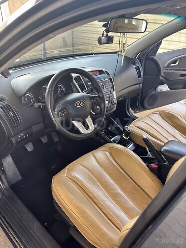 Kia  2009, 271,491 km - 1.6 l - Bakı