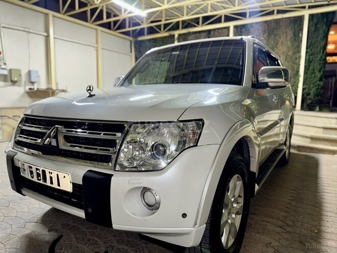 Mitsubishi Pajero 2011, 223,846 km - 3.5 l - Bakı