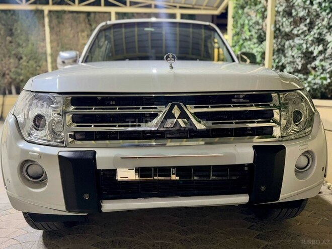 Mitsubishi Pajero 2011, 223,846 km - 3.5 l - Bakı