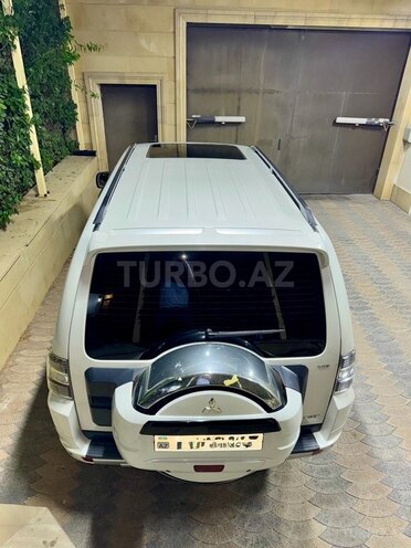 Mitsubishi Pajero 2011, 223,846 km - 3.5 l - Bakı