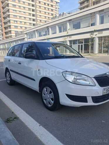 Skoda Fabia 2012, 392,000 km - 1.2 l - Bakı