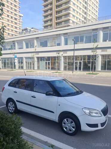 Skoda Fabia 2012, 392,000 km - 1.2 l - Bakı