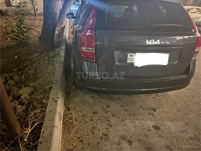 Kia  2009, 271,491 km - 1.6 l - Bakı