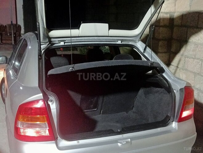 Opel Astra 2002, 211,500 km - 1.6 l - Sumqayıt