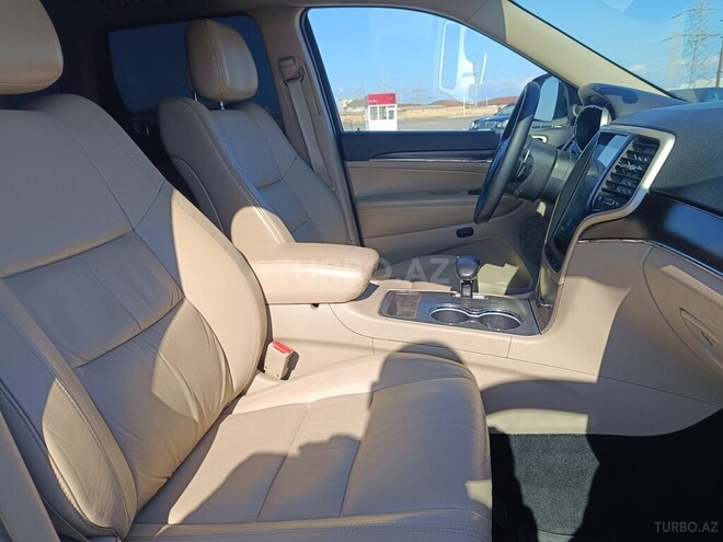 Jeep Grand Cherokee 2013, 250,000 km - 3.6 l - Sumqayıt
