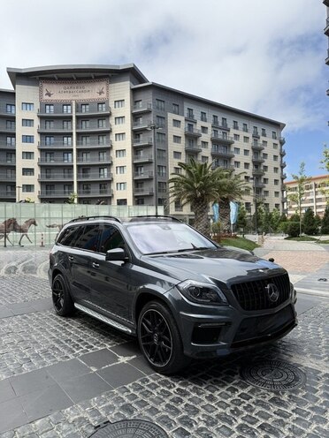 Mercedes GL 400 4MATIC 2016, 21,000 km - 3.0 l - Bakı