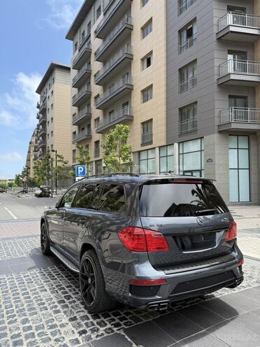 Mercedes GL 400 4MATIC 2016, 21,000 km - 3.0 l - Bakı
