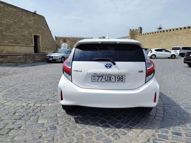 Toyota Aqua 2019, 76,500 km - 1.5 l - Bakı