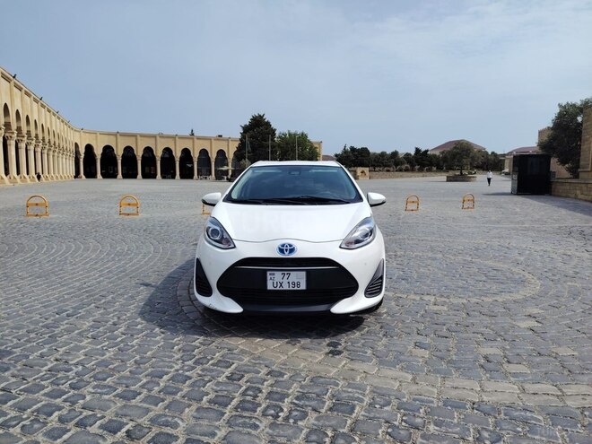 Toyota Aqua 2019, 76,500 km - 1.5 l - Bakı