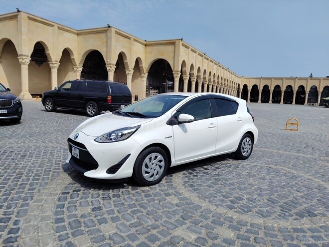 Toyota Aqua 2019, 76,500 km - 1.5 l - Bakı