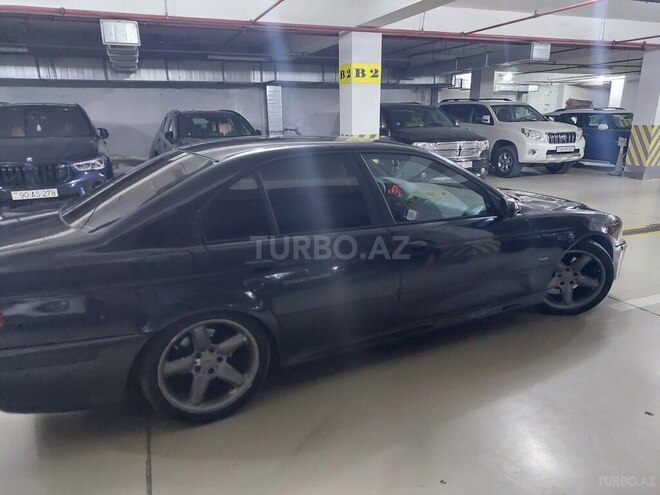 BMW 525 2001, 311,000 km - 2.5 l - Bakı