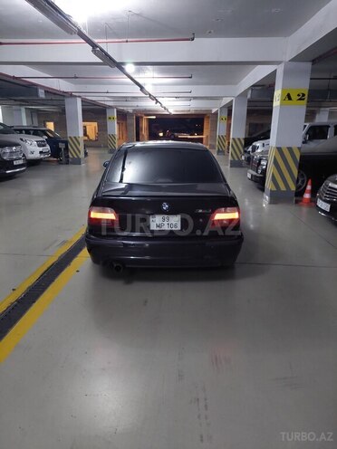 BMW 525 2001, 311,000 km - 2.5 l - Bakı
