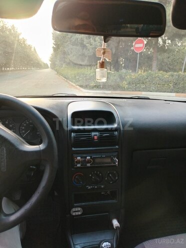 Opel Astra 2005, 341,559 km - 1.4 л - Balakən