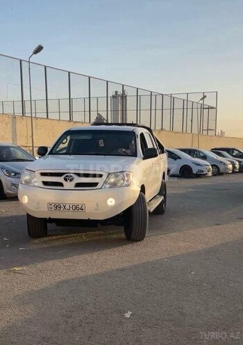 Toyota Hilux 2008, 753,000 km - 2.5 л - Bakı