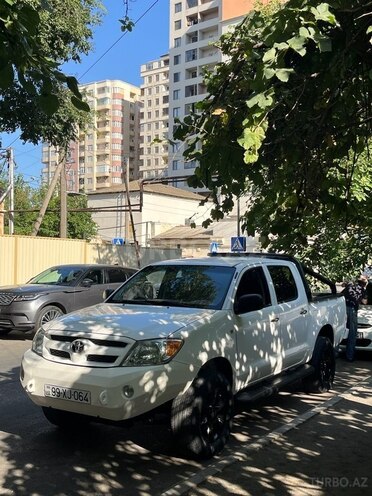Toyota Hilux 2008, 753,000 km - 2.5 л - Bakı