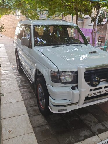 Mitsubishi Pajero 1994, 420,000 km - 2.8 l - Bakı