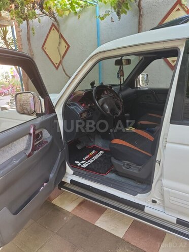 Mitsubishi Pajero 1994, 420,000 km - 2.8 l - Bakı