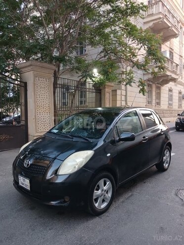 Toyota Yaris 2008, 160,000 km - 1.3 l - Bakı