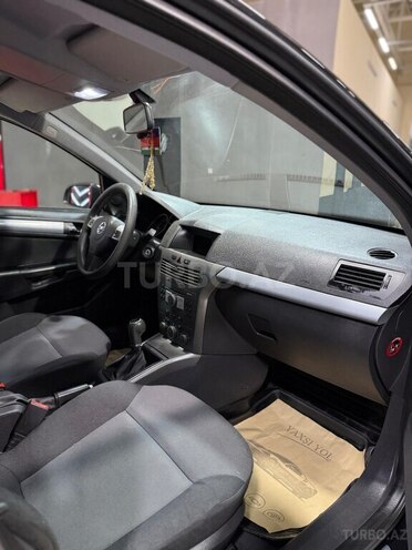 Opel Astra 2005, 199,000 km - 1.4 л - Sumqayıt