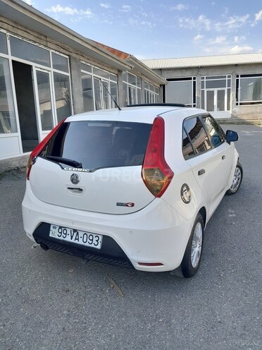 MG 3 2011, 285,055 km - 1.5 l - Şəki