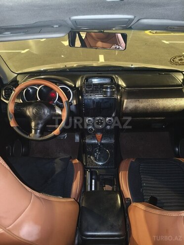 Suzuki Grand Vitara 2007, 300,000 km - 2.0 л - Bakı