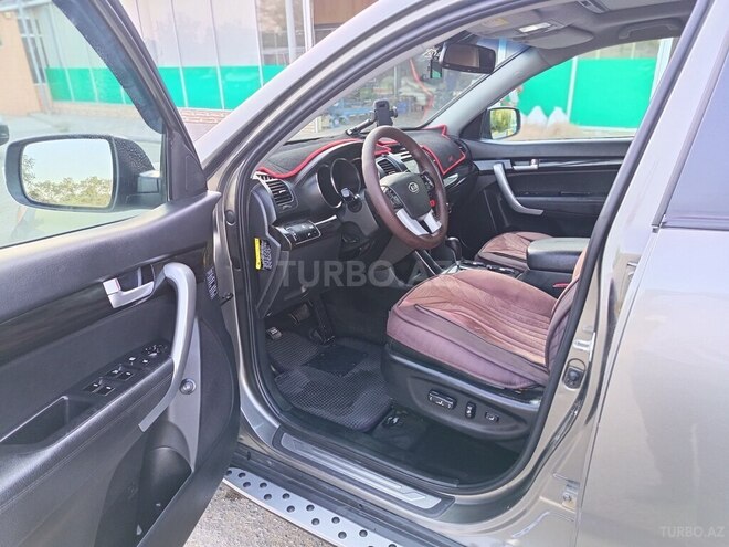 Kia Sorento 2011, 99,110 km - 2.0 l - Ağcabədi