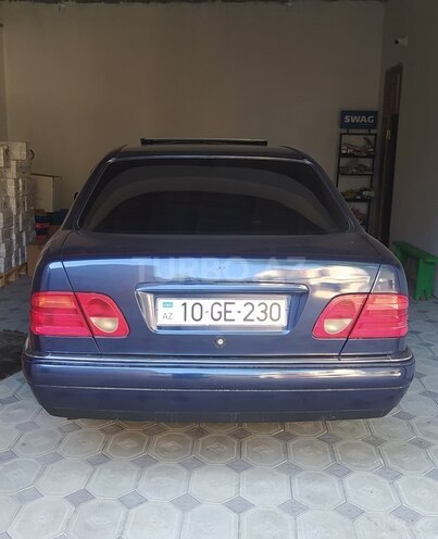 Mercedes E 230 1996, 168,000 km - 2.3 l - Bakı