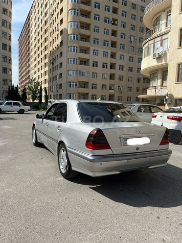 Mercedes C 240 1999, 260,000 km - 2.4 л - Bakı