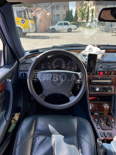 Mercedes C 240 1999, 260,000 km - 2.4 л - Bakı
