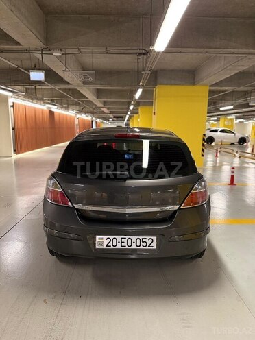 Opel Astra 2009, 200,000 km - 1.4 l - Gəncə