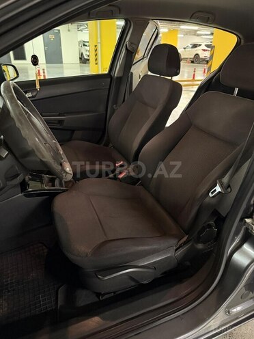 Opel Astra 2009, 200,000 km - 1.4 l - Gəncə