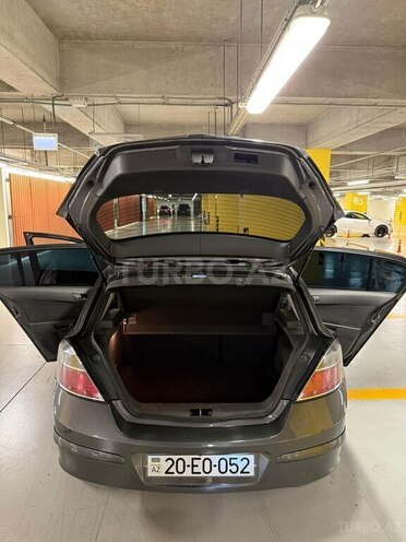 Opel Astra 2009, 200,000 km - 1.4 l - Gəncə