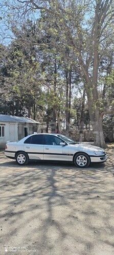 Opel Omega 1997, 350,000 km - 2.0 л - Neftçala
