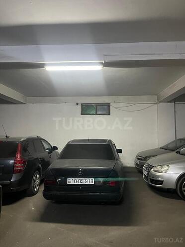 Mercedes 250 D 1987, 320,000 km - 2.5 l - Qazax